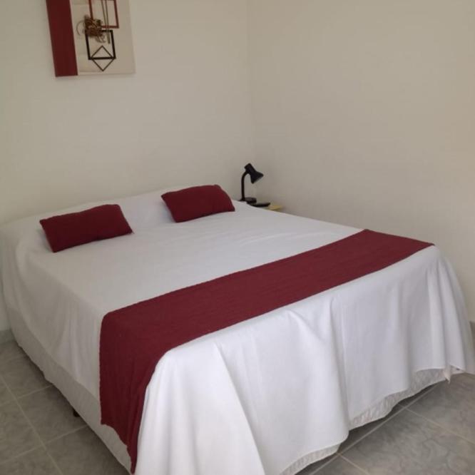 Unibarao Hotel -Proximo As Universidades Unicamp-Puc-Hospitais -Bancos-Restaurantes-Praca Capital -Shopping Dom Pedro - Expo Dom Pedro-Ceasa Campinas  Kültér fotó